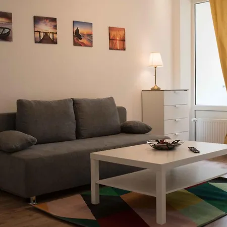 Work & In Appartement *